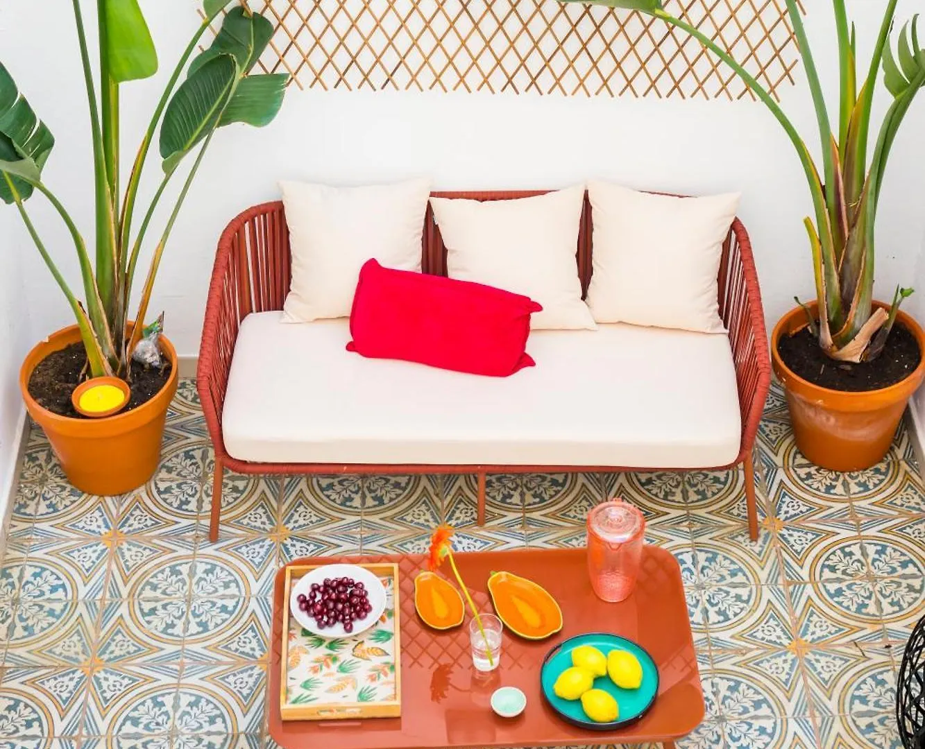 New Charming Duplex With Private Patio Apartment Seville