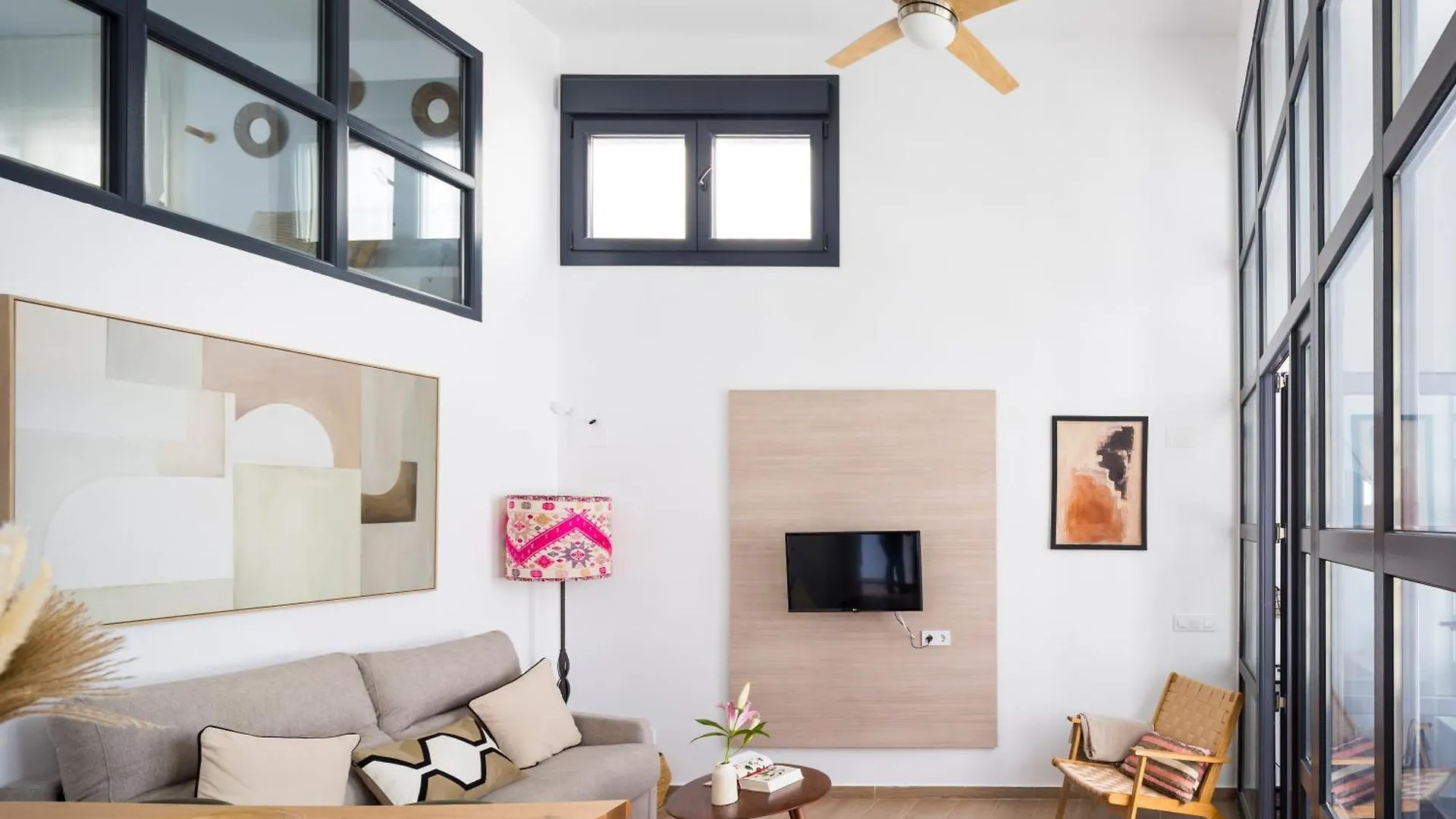 New Charming Duplex With Private Patio Apartment Seville Spain
