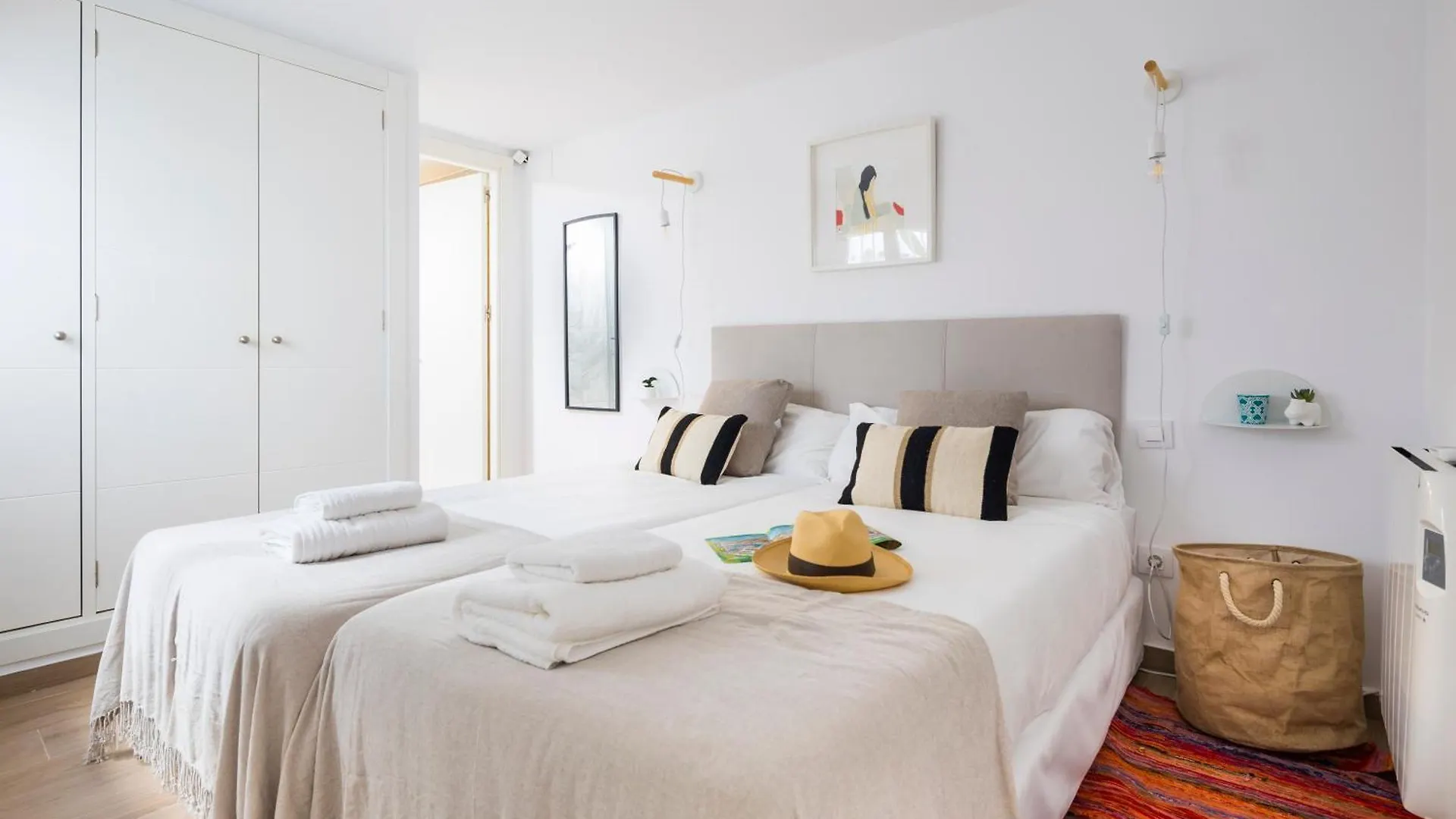 New Charming Duplex With Private Patio Apartment Seville Spain